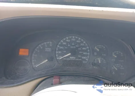 2001 Chevrolet Silverado 1500 Ls z USA, uszkodzony, nr VIN 2GCEC19V611365497